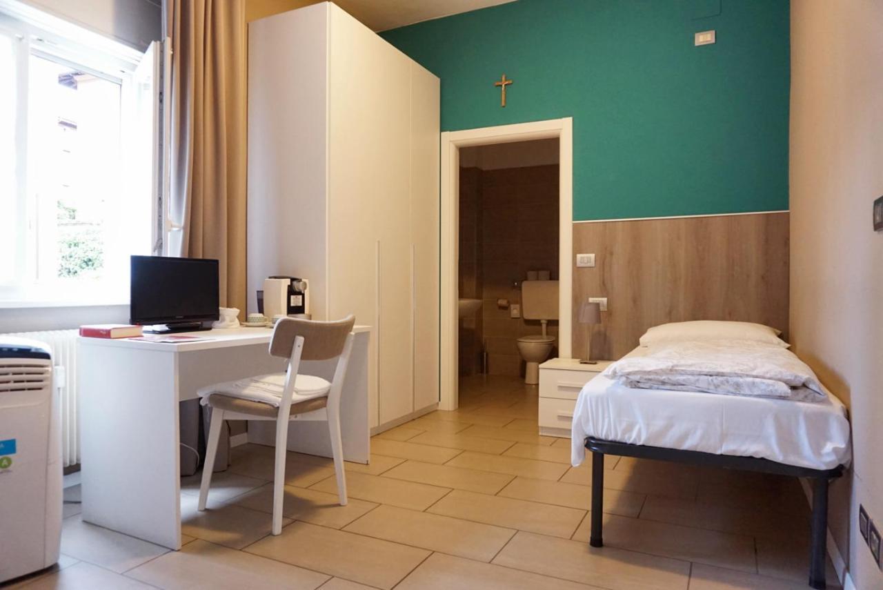 I Dodici Mesi Rooms&Apartments Тренто Экстерьер фото