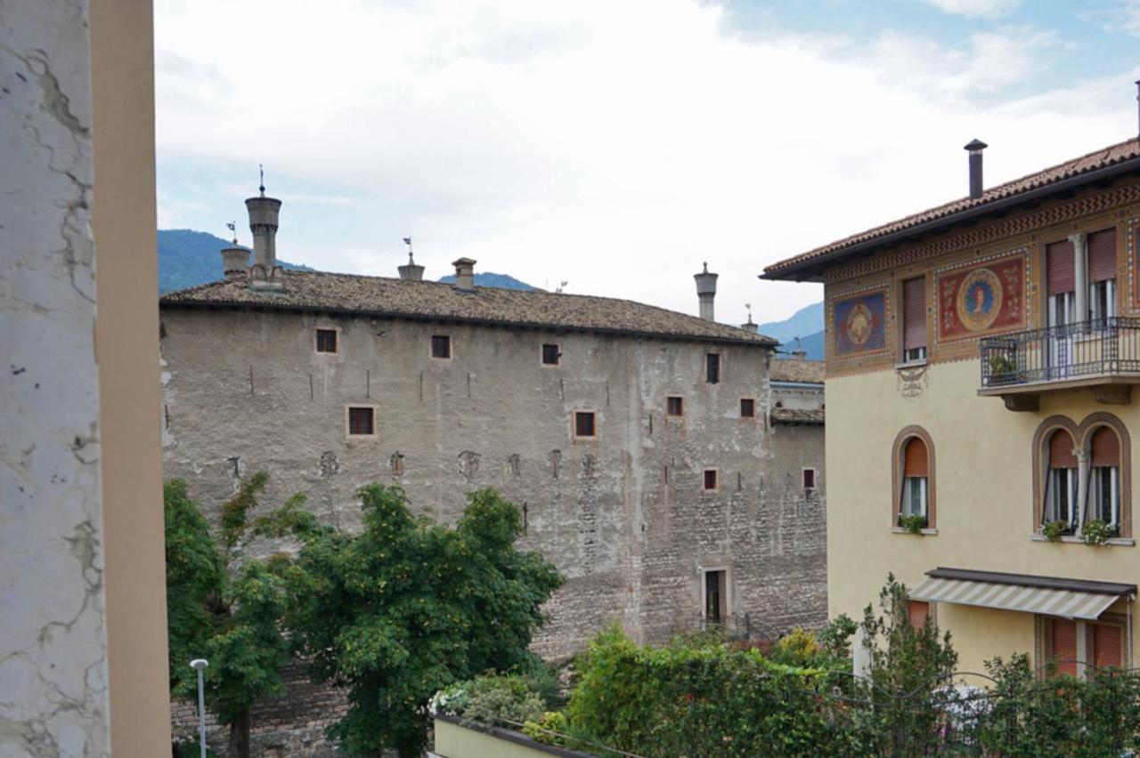 I Dodici Mesi Rooms&Apartments Тренто Экстерьер фото